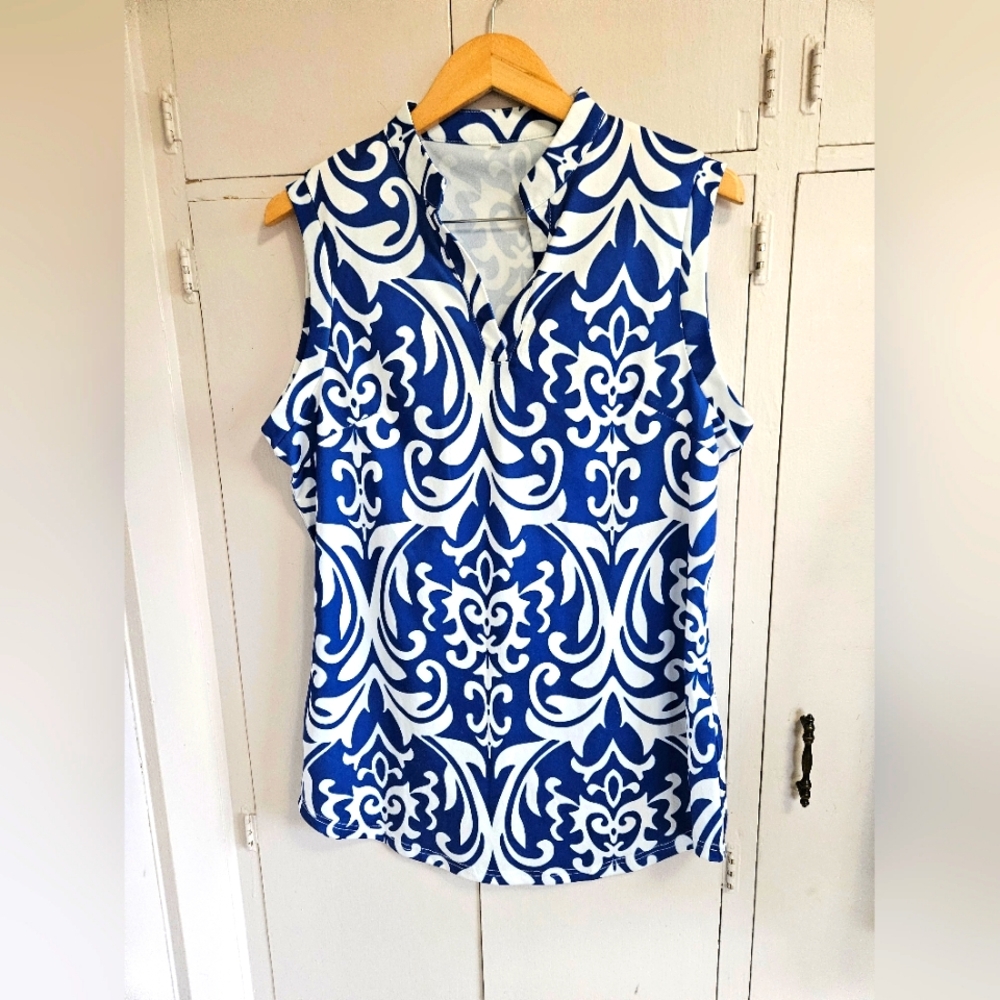 Blue/white sleeveless blouse Size XL